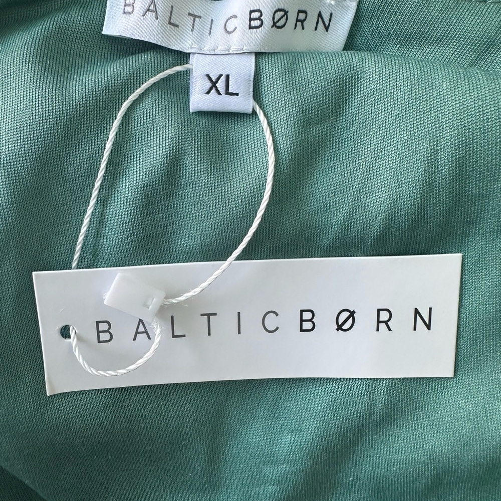 Baltic Born Elegant Green Patterned Maxi Dress - Picture 9 of 9